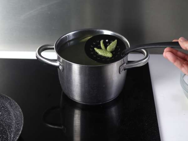 Супер лесна паста с броколи, за да се зарадват децата на зеленчуците - Подготовка стъпка 7