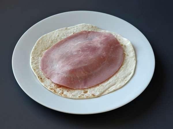 Какво да правим с тортилите Гурме ястие за споделяне, с вкус на пица! - Подготовка стъпка 3