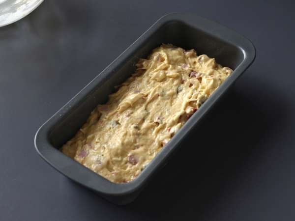 Сладкиш с шунка, маслини и сушени домати със скайр - Подготовка стъпка 4