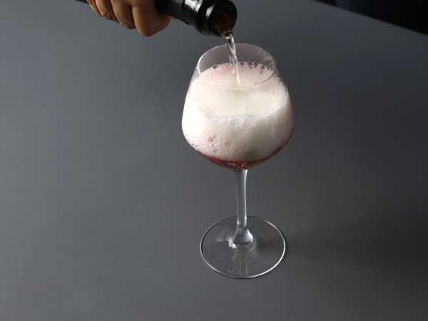 Сангрия с пенливо вино: освежаващата звезда на празниците - Подготовка стъпка 3