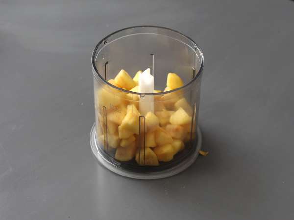 Шоколадов ябълков фъдж - супер лесен десерт, който се приготвя само с 2 съставки! - Подготовка стъпка 3