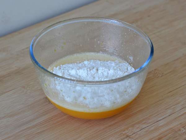 Шоколадово и орехово брауни във фритюрника - Подготовка стъпка 2