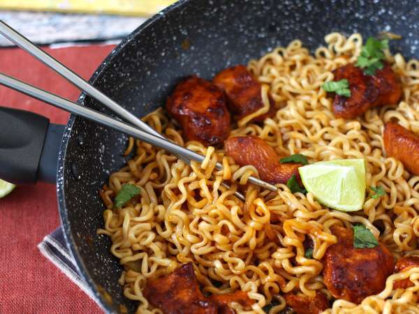 Как се приготвя булдак хабанеро лайм нудълс, рецепта с мариновано пилешко месо! - Подготовка стъпка 13