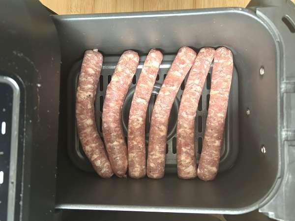 Как се приготвят колбаси във фритюрника? - Подготовка стъпка 1
