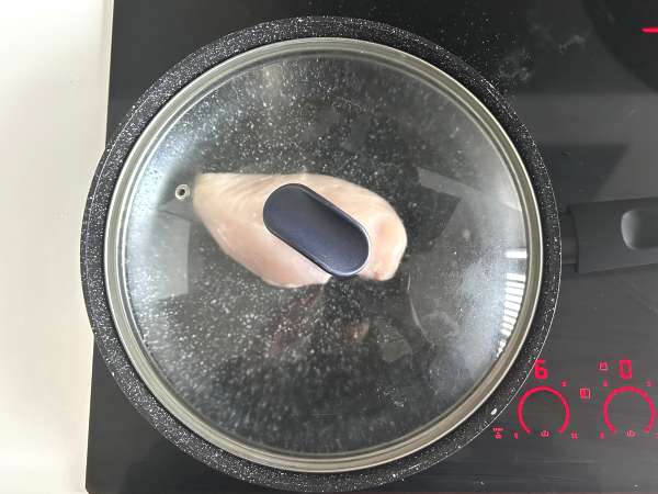 Как се пържат пилешки гърди в тиган? - Подготовка стъпка 2