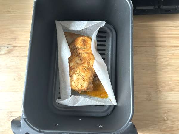 Как се приготвят пилешки гърди във фритюрника? - Подготовка стъпка 4