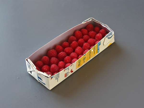 Шоколадово блокче в стил Franui с малини, бял и черен шоколад! - Подготовка стъпка 1