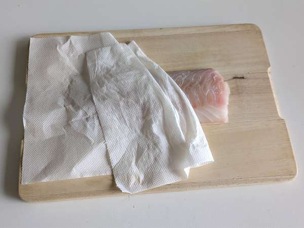 Рибни пръсти във фритюрник: хрупкави, леки и лесни за приготвяне! - Подготовка стъпка 1