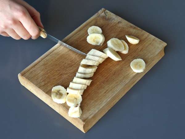 Бананови палачинки без добавен захар, идеални за закуска! - Подготовка стъпка 1