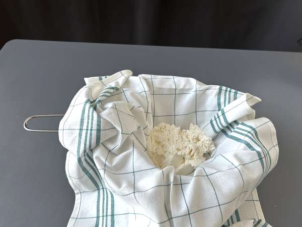 Малфати със спанак и рикота - лесната рецепта за домашно приготвена паста без месене - Подготовка стъпка 1