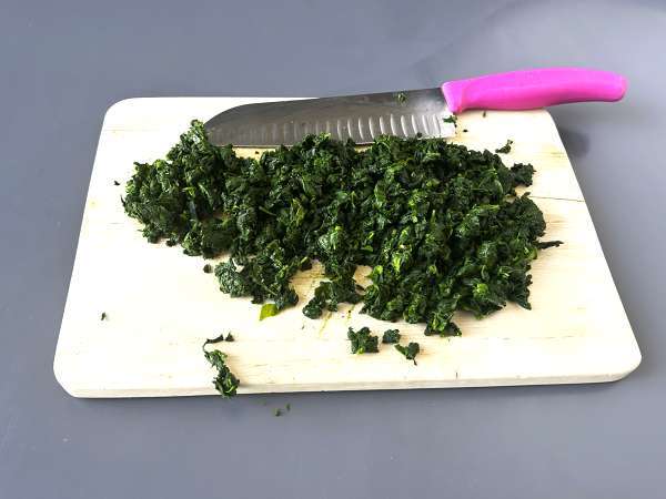 Малфати със спанак и рикота - лесната рецепта за домашно приготвена паста без месене - Подготовка стъпка 2