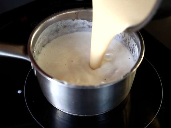 Круфини, комбинация от кроасан и кифла, с крем и шоколад - Подготовка стъпка 3