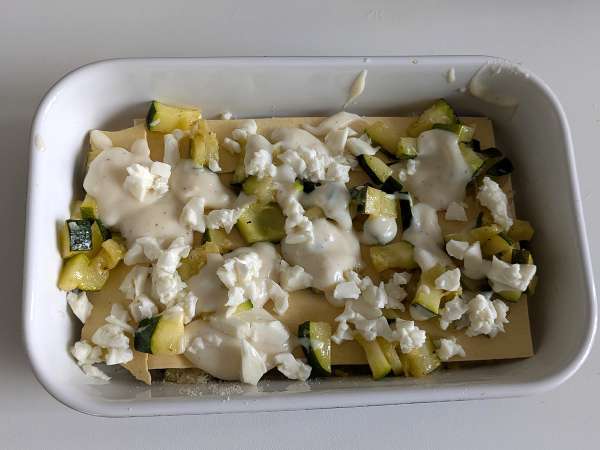 Кремообразна лазаня от тиквички: най-добрата вегетарианска рецепта, която да опитате! - Подготовка стъпка 7