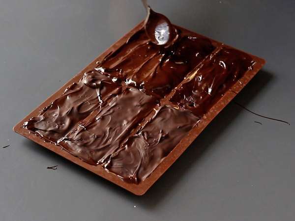 Мини барчета с банан, фъстъчено масло и шоколад, изключително вкусни и без добавена захар - Подготовка стъпка 4