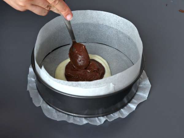 Мраморен флан без тесто, изключително лесен за приготвяне с гарантиран уау ефект - Подготовка стъпка 7