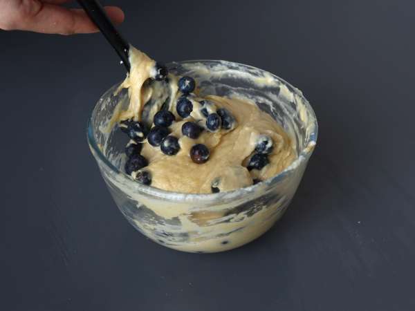 Мъфини с боровинки, мини версия на пиренейската пита! - Подготовка стъпка 5