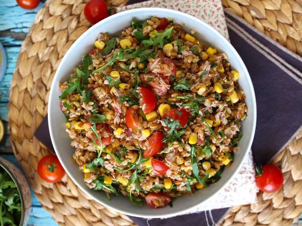 Салата от лимец и риба тон: лека, вкусна и перфектна целогодишна рецепта - Подготовка стъпка 6