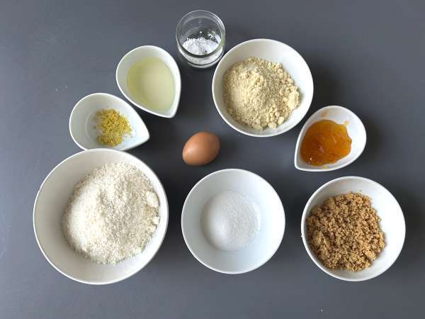 Бисквити Ghriba с бадеми и кокос - мароканска класика за печене - Подготовка стъпка 1