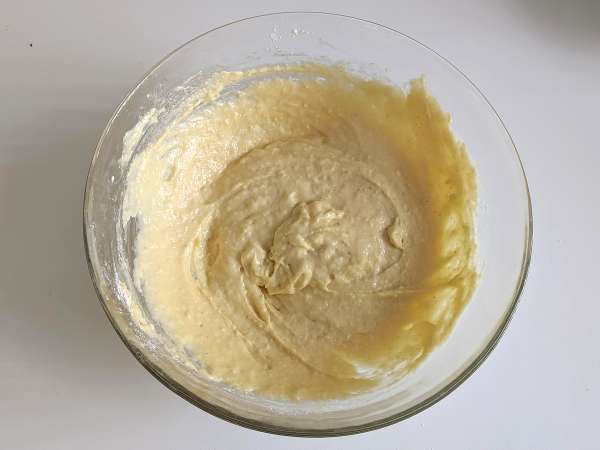 Мъфини от тиквички във фритюрник: леката и пухкава рецепта - Подготовка стъпка 3