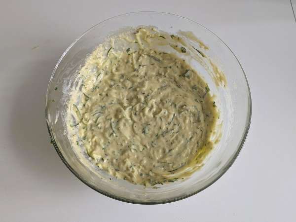 Мъфини от тиквички във фритюрник: леката и пухкава рецепта - Подготовка стъпка 4