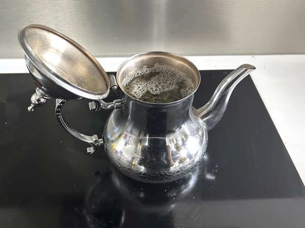 Как се приготвя автентичен марокански чай от мента - Подготовка стъпка 3