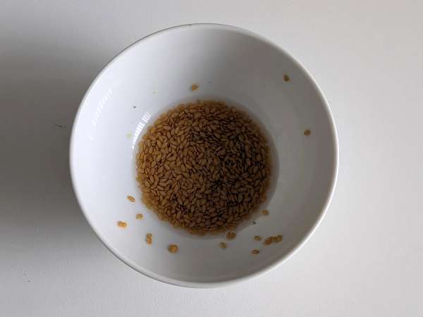 Меки веган палачинки с ленено яйце: лесна и без яйца рецепта - Подготовка стъпка 2