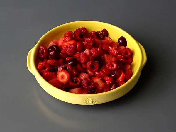 Салата от червени плодове: ягоди, малини, череши и диня, идеална за лятото! - Подготовка стъпка 4