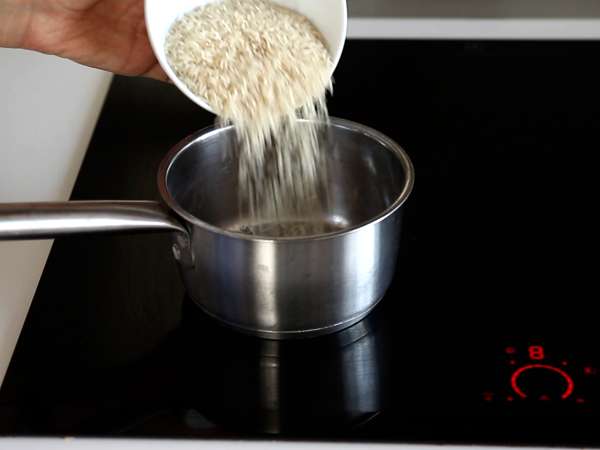 Хрупкава, пикантна салата от сьомга с хрупкав ориз! - Подготовка стъпка 1