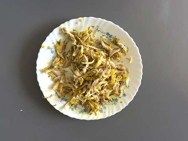 Традиционен марокански сладкиш с тухлено тесто, пилешко месо и подправки - Подготовка стъпка 7