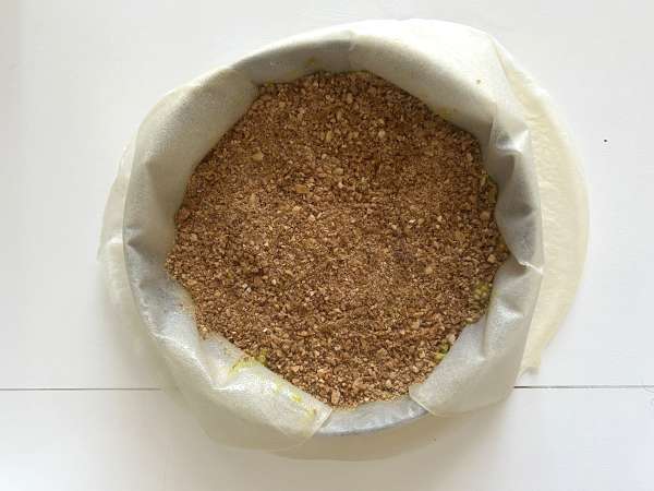 Традиционен марокански сладкиш с тухлено тесто, пилешко месо и подправки - Подготовка стъпка 13