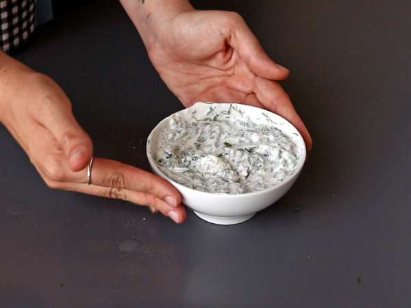 Хрупкава салата с ньоки, изключително модерна, вкусна и балансирана, идеална за лятото! - Подготовка стъпка 3