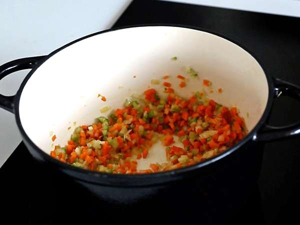 Домашен сос болонезе - ragù alla bolognese - Подготовка стъпка 2