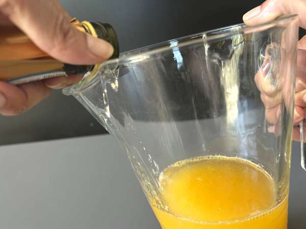 Agua de Valencia - средиземноморски коктейл с кава и портокал, който можете да си приготвите у дома. - Подготовка стъпка 4