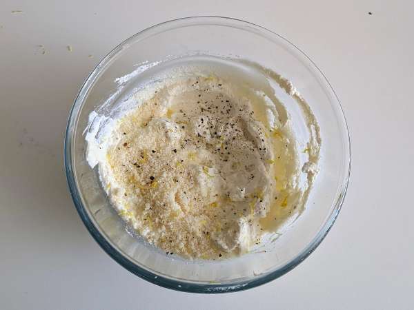 Tortelloni di bresaola, пълнени с ракета и сирене рикота: вкусни и готови за 10 минути! - Подготовка стъпка 2