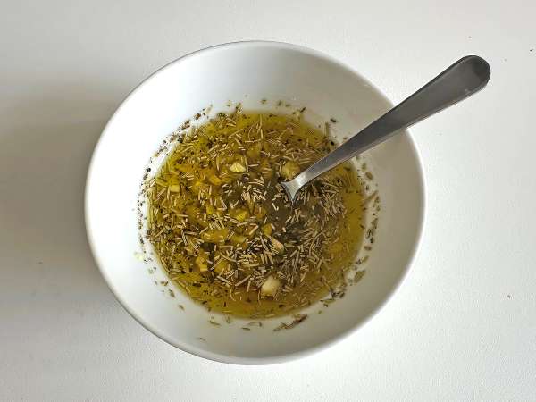 Запечена фета със сушени домати и маслини, по средиземноморски - Подготовка стъпка 1