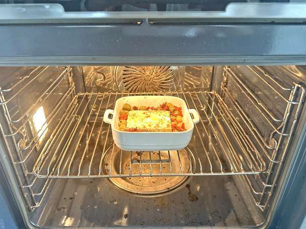 Запечена фета със сушени домати и маслини, по средиземноморски - Подготовка стъпка 4