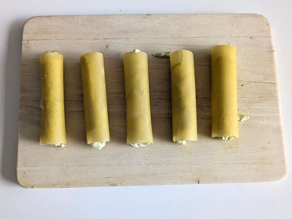 Кремообразно песто cannelloni au gratin: лесната и вкусна рецепта - Подготовка стъпка 5
