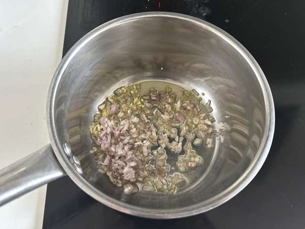 Домашно приготвено чатни от манго: сладко-киселата индийска подправка, която върви с всичко - Подготовка стъпка 2