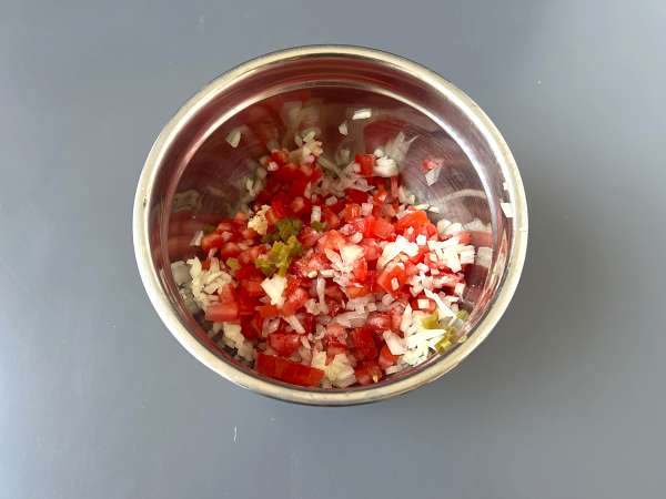 Huevos rancheros: емблематичната и вкусна мексиканска рецепта - Подготовка стъпка 1