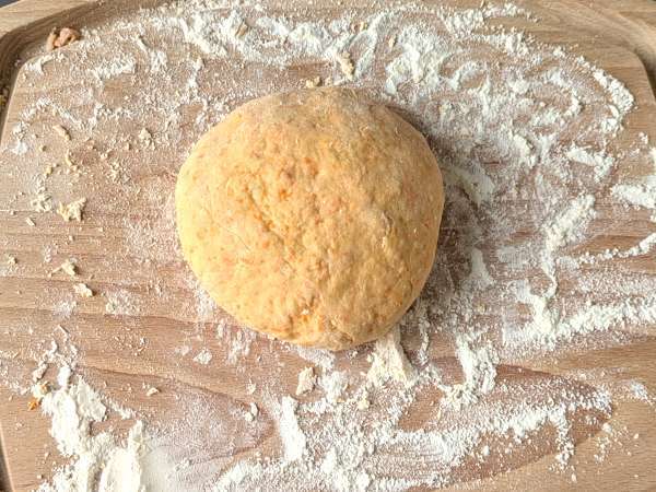 Кремообразни ньоки от тиква с Филаделфия и хрупкави орехи - Подготовка стъпка 3