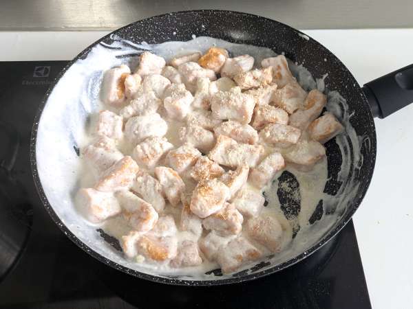 Кремообразни ньоки от тиква с Филаделфия и хрупкави орехи - Подготовка стъпка 7