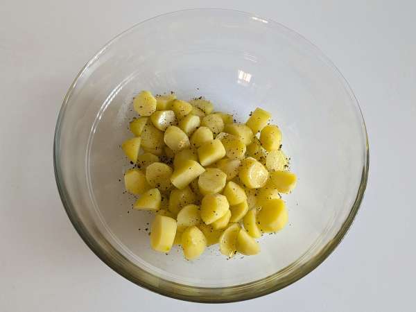 Кремообразни печени картофи cacio e pepe: лесната гарнитура, която побърква всички! - Подготовка стъпка 4