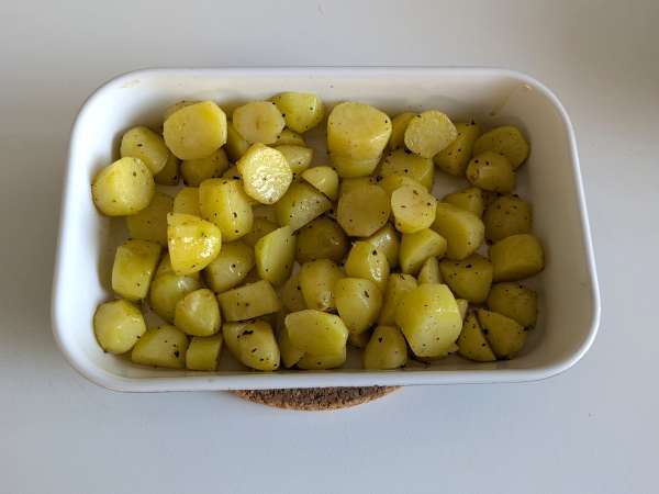 Кремообразни печени картофи cacio e pepe: лесната гарнитура, която побърква всички! - Подготовка стъпка 5