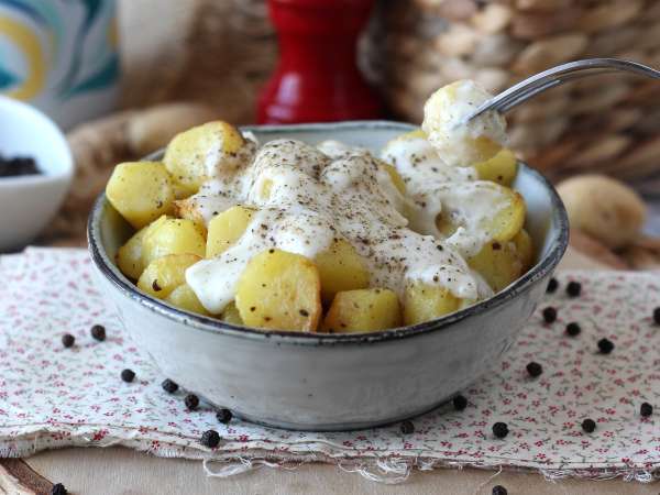 Кремообразни печени картофи cacio e pepe: лесната гарнитура, която побърква всички! - Подготовка стъпка 8