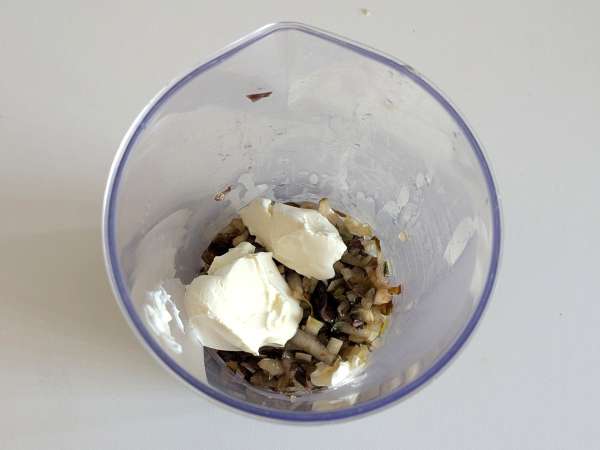 Кремообразна паста с радикио, хрупкав бекон и орехи: бърза и неустоима рецепта - Подготовка стъпка 4