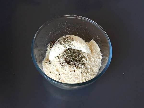 Топчета сирене за аперитив - Подготовка стъпка 1