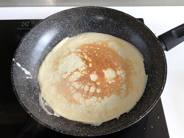 Crespelle с рикота и гъби: перфектната кремообразна вегетарианска рецепта за всеки случай - Подготовка стъпка 5