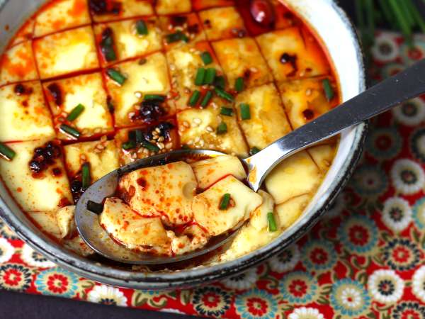 Китайски яйца на пара: китайската рецепта за копринени яйца на пара само с две съставки! - Подготовка стъпка 5