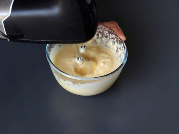 Торта с трохи от боровинки: тортата, която съчетава фондан, мекота и хрупкавост! - Подготовка стъпка 4