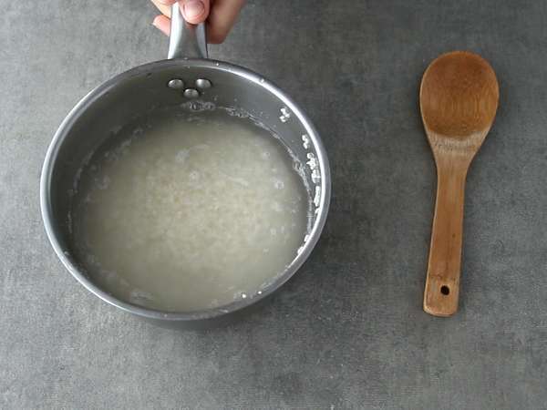 Онигири с яйчни жълтъци, консервирани в соев сос - Подготовка стъпка 2